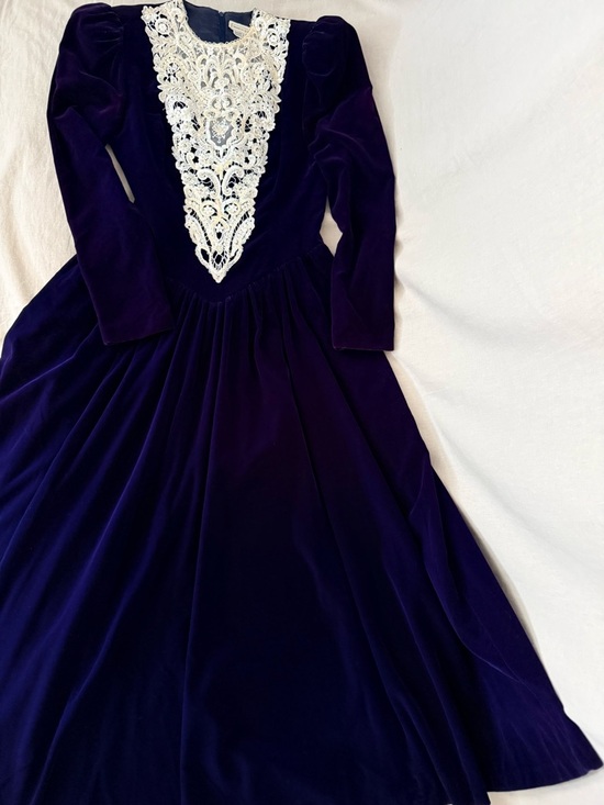 Jessica McClintock Dresses & Skirts - Vintage 1990 Jessica McClintock Blue Velvet Dress | Lace Bib | Tea Length